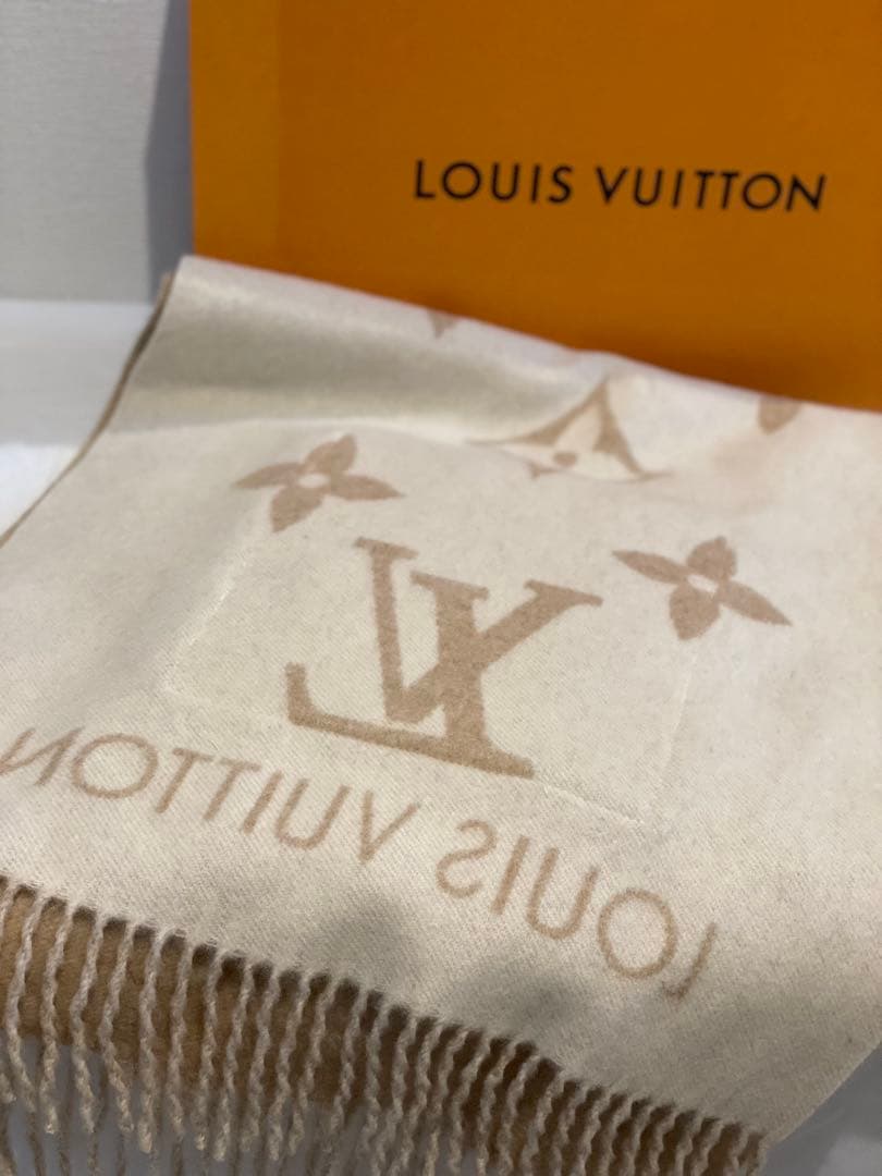 【超希少】LOUIS VUITTON ファーポケット付きマフラー/ファーポケット