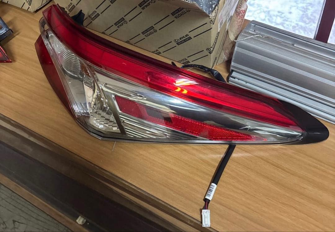 北米 70カムリ 純正テール usテール usdm