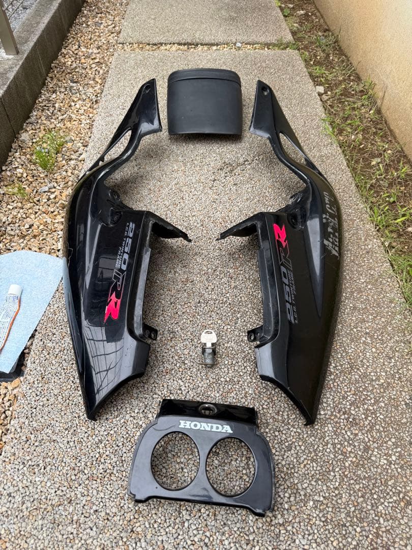 CBR250RR MC22 規制前 シートカウル一式