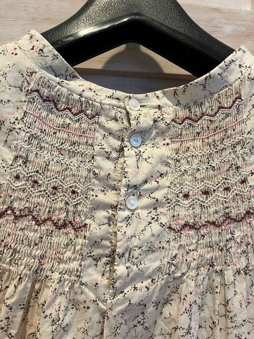 【きちさん専用】bonpoint 10A 花柄スモッキング　ワンピース