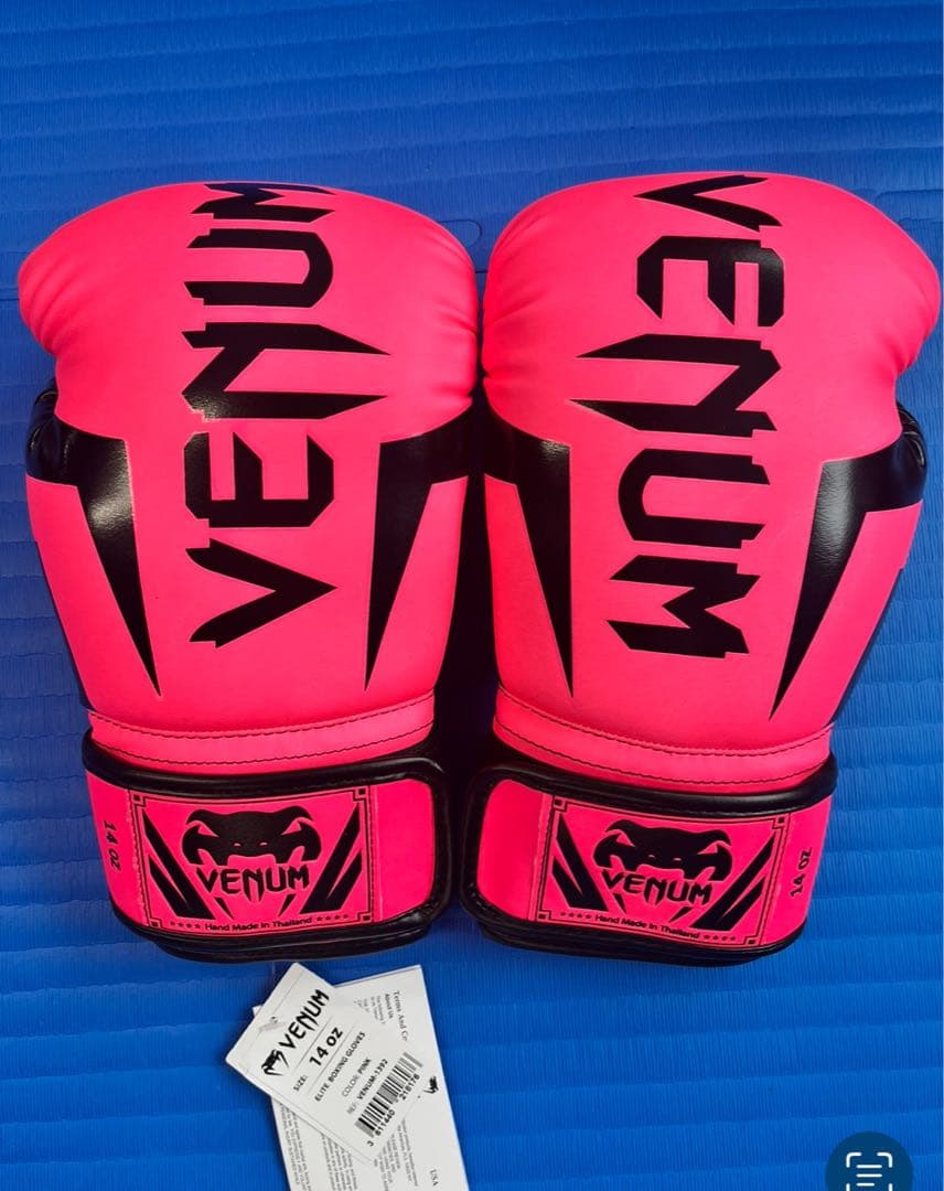 Venum ボクシンググローブ 14 oz ピンク