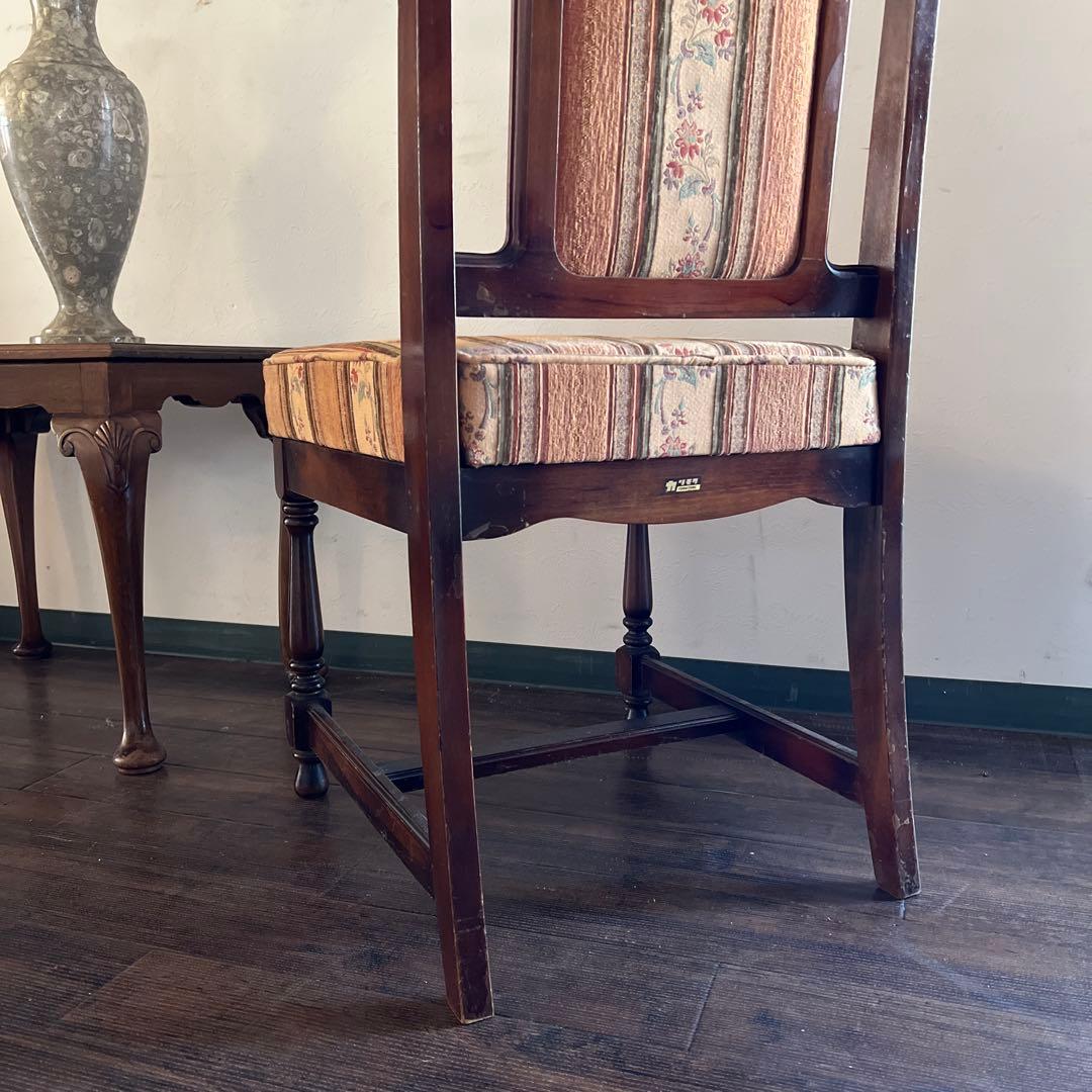 k962r114 カリモク家具 ヴィンテージ感あふれる美しいダイニングチェア