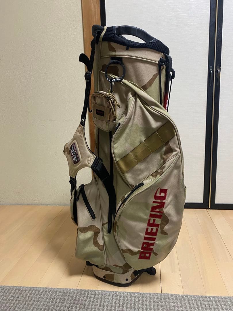 BRIEFING ✖️SAN MOUNTAINスタンドキャディバッグ