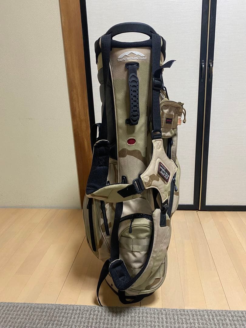 BRIEFING ✖️SAN MOUNTAINスタンドキャディバッグ
