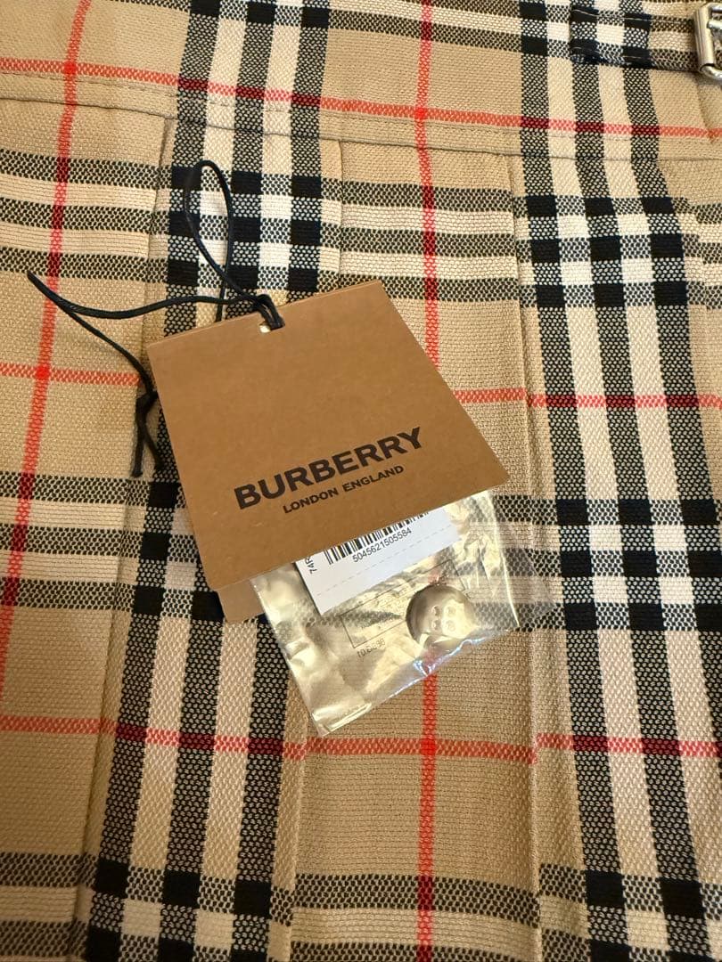 BURBERRY チェック柄 プリーツミニスカート