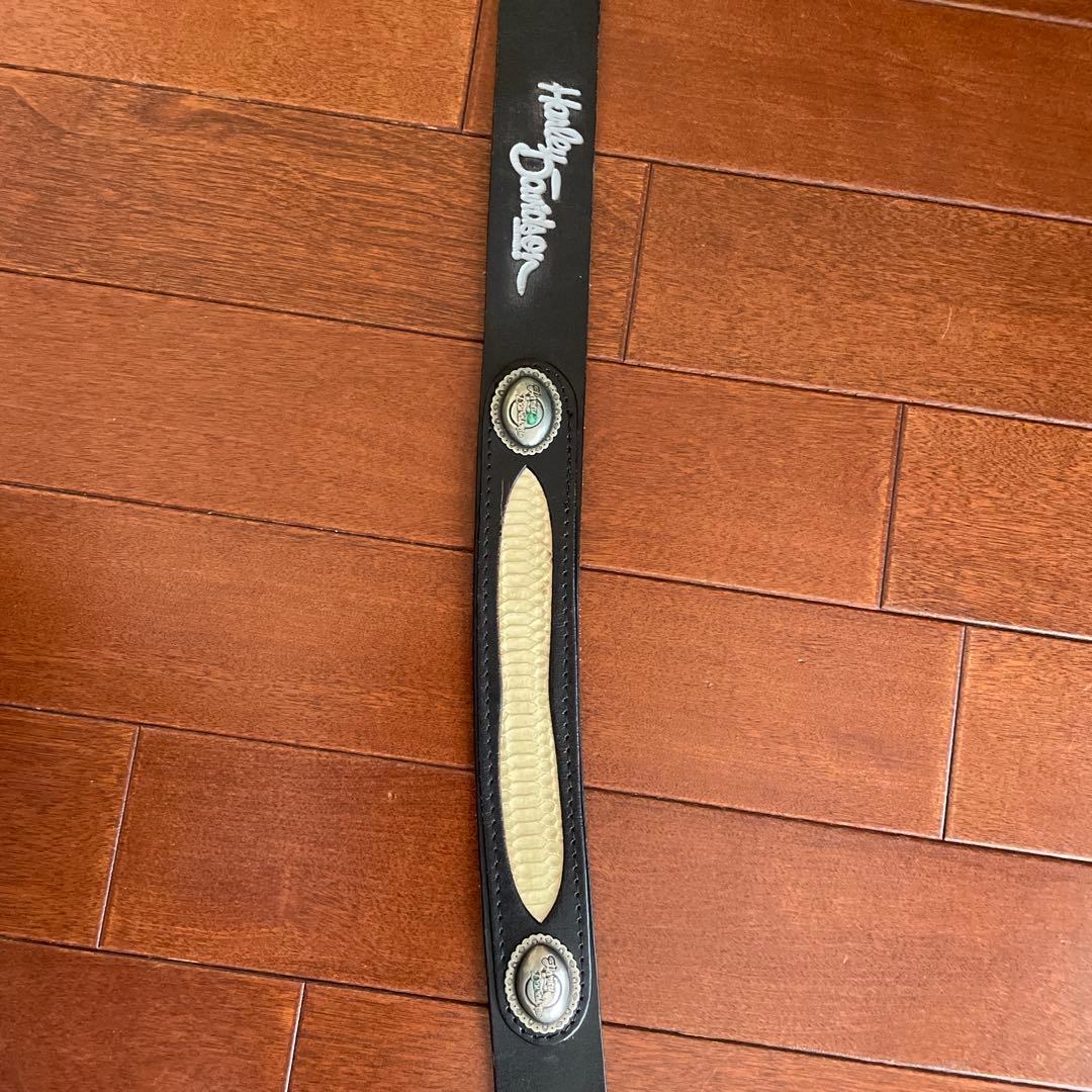 Harley Davidson 黒レザーベルト 装飾バックル中央白色はへび皮値下