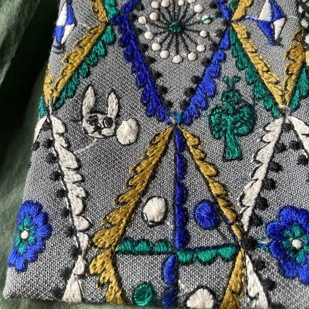 し*除様 (新品・貴重)ミナペルホネンブックカバー