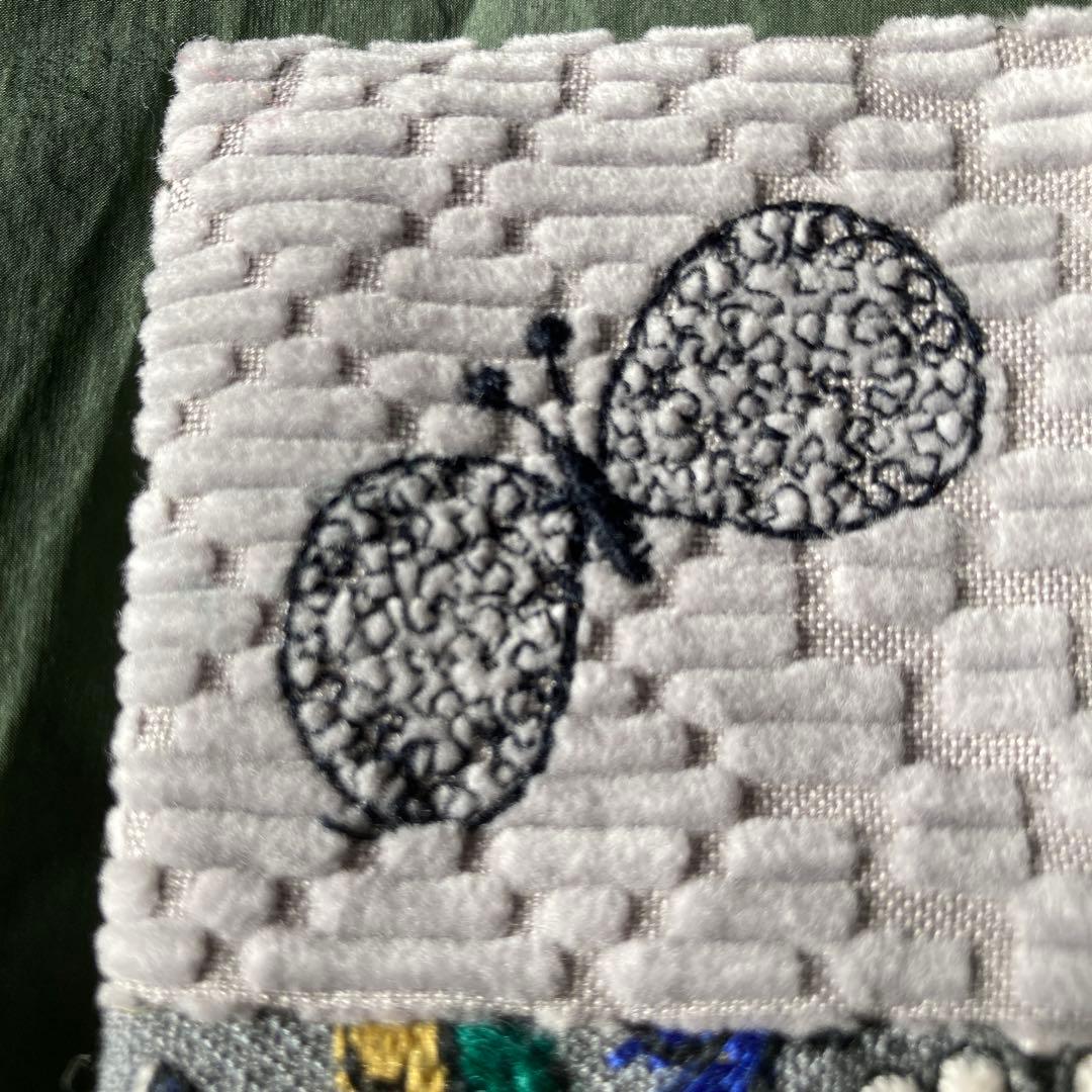 し*除様 (新品・貴重)ミナペルホネンブックカバー