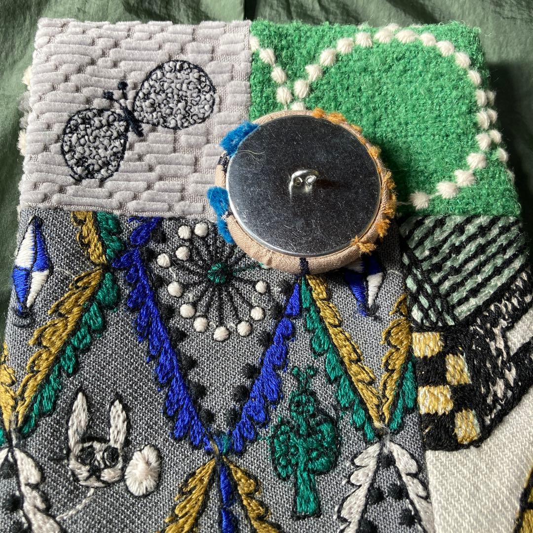 し*除様 (新品・貴重)ミナペルホネンブックカバー