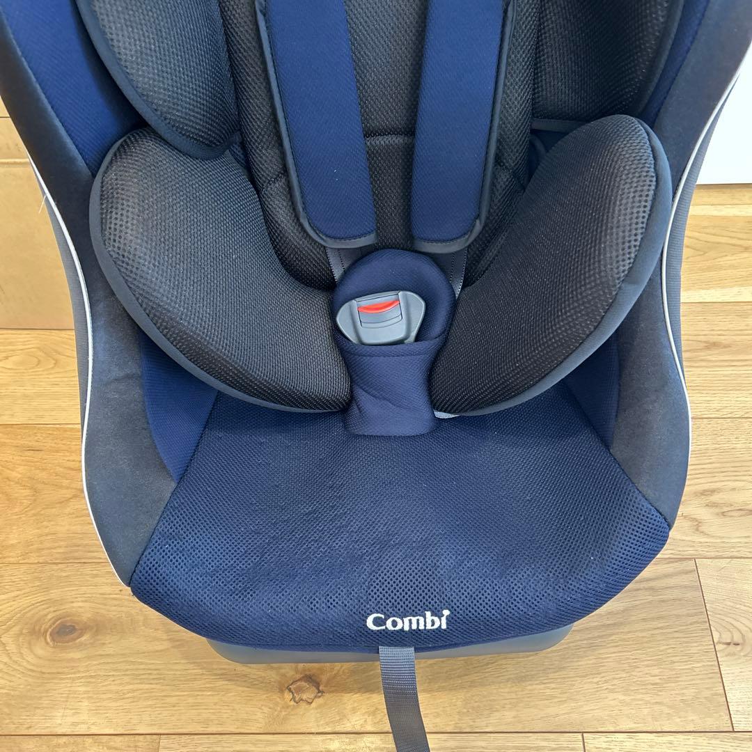 Combi チャイルドシート Wegorande ネイビー