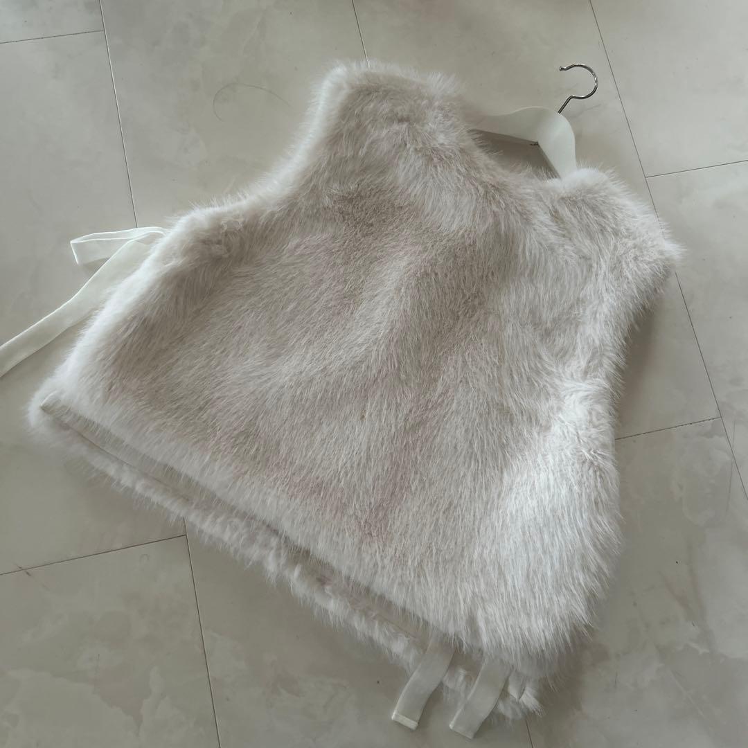 トレフルプラスワン trefle+1 ふわふわベスト ファーベストダク付き