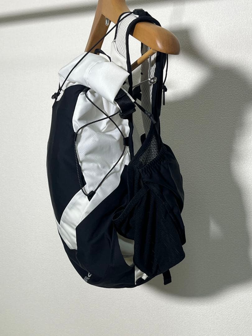 THE NORTHFACE TR Rocket　白　L　16.5L　トレラン