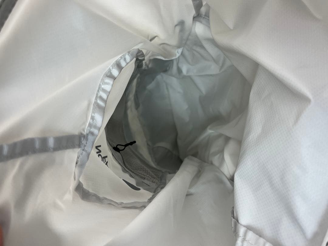 THE NORTHFACE TR Rocket　白　L　16.5L　トレラン