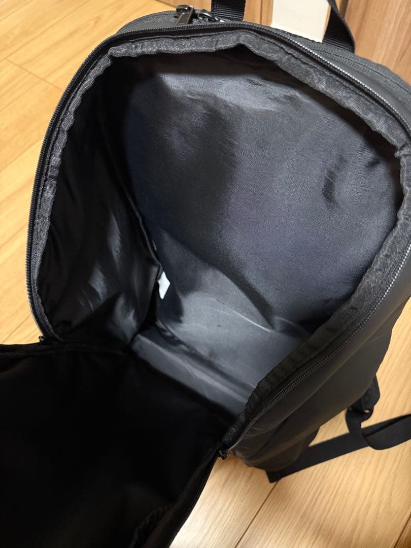 ルースイソンブラ TWM UTILLITY BACKPACK バックパック