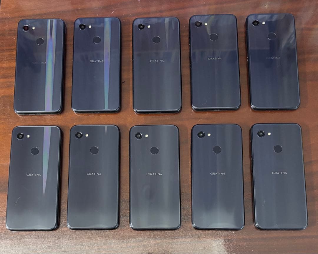 GRATINA KYV48 32G Simフリー10台SET