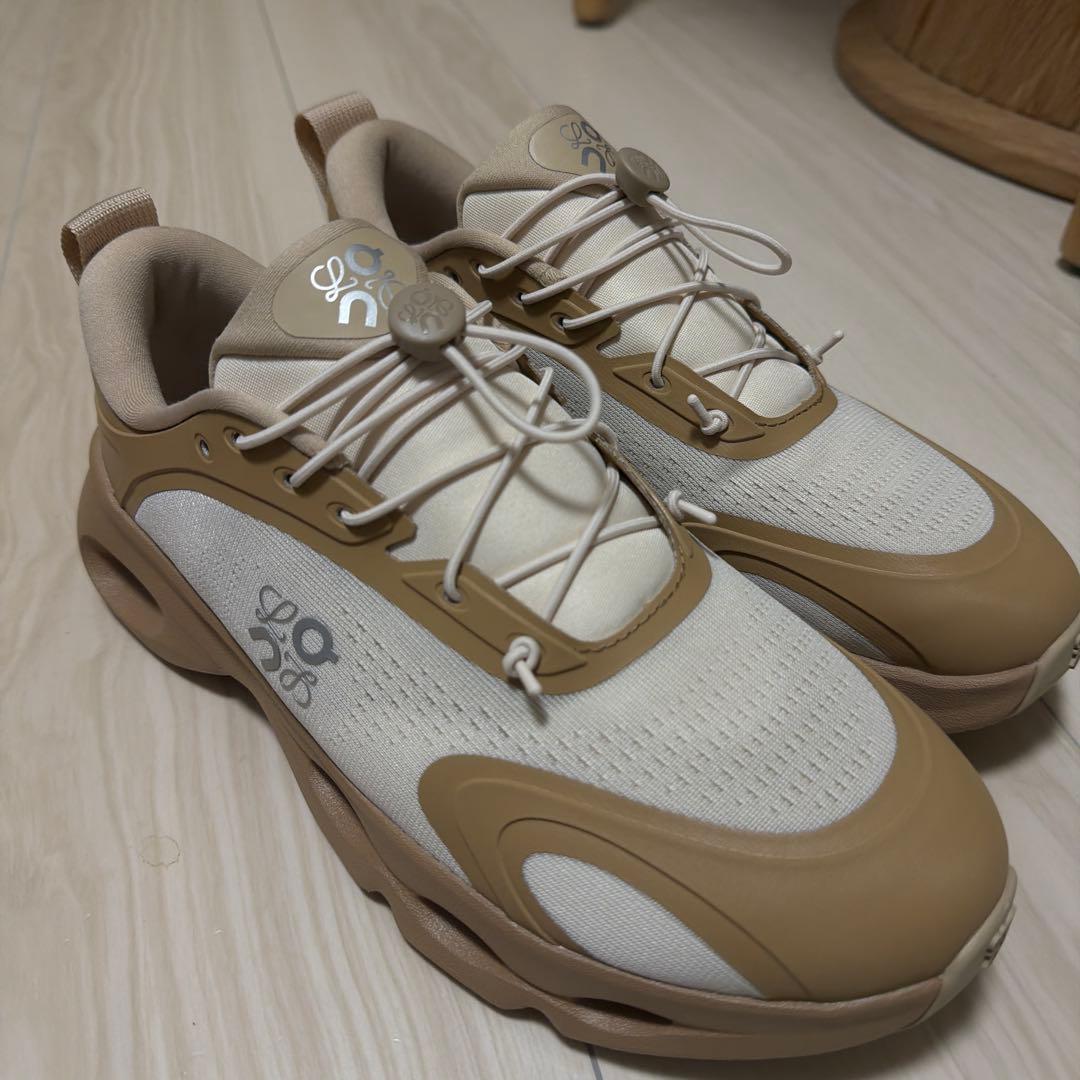 【特別値下げ】LOEWE×On.CLOUDSOLOスニーカー 39 ダークサンド