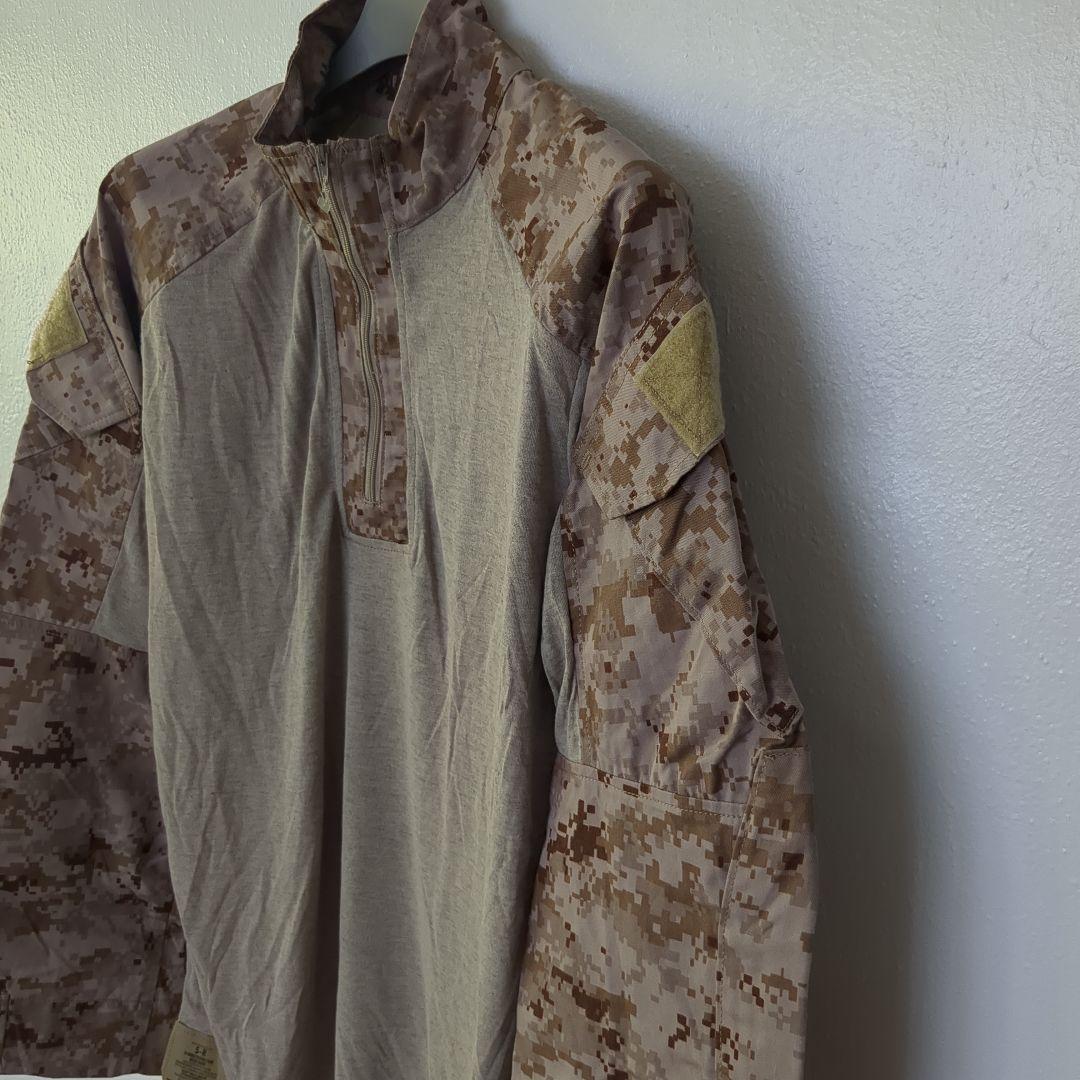 米軍実物　未使用　USMC 海兵隊　FROG コンバットシャツ　S-R ③