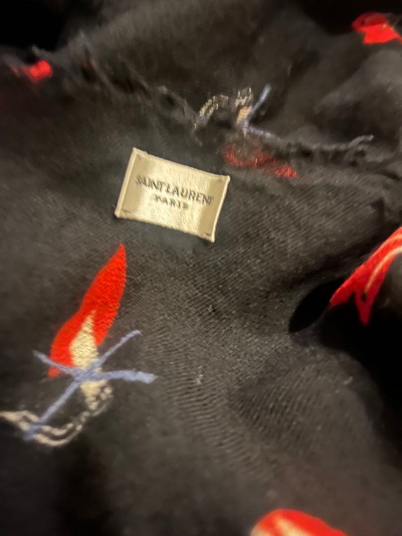 サンローラン　リップ大判ストール　マフラー　男女兼用