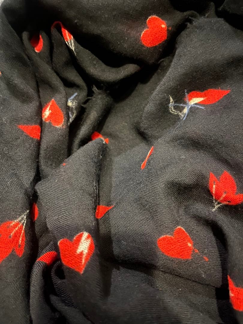 サンローラン　リップ大判ストール　マフラー　男女兼用