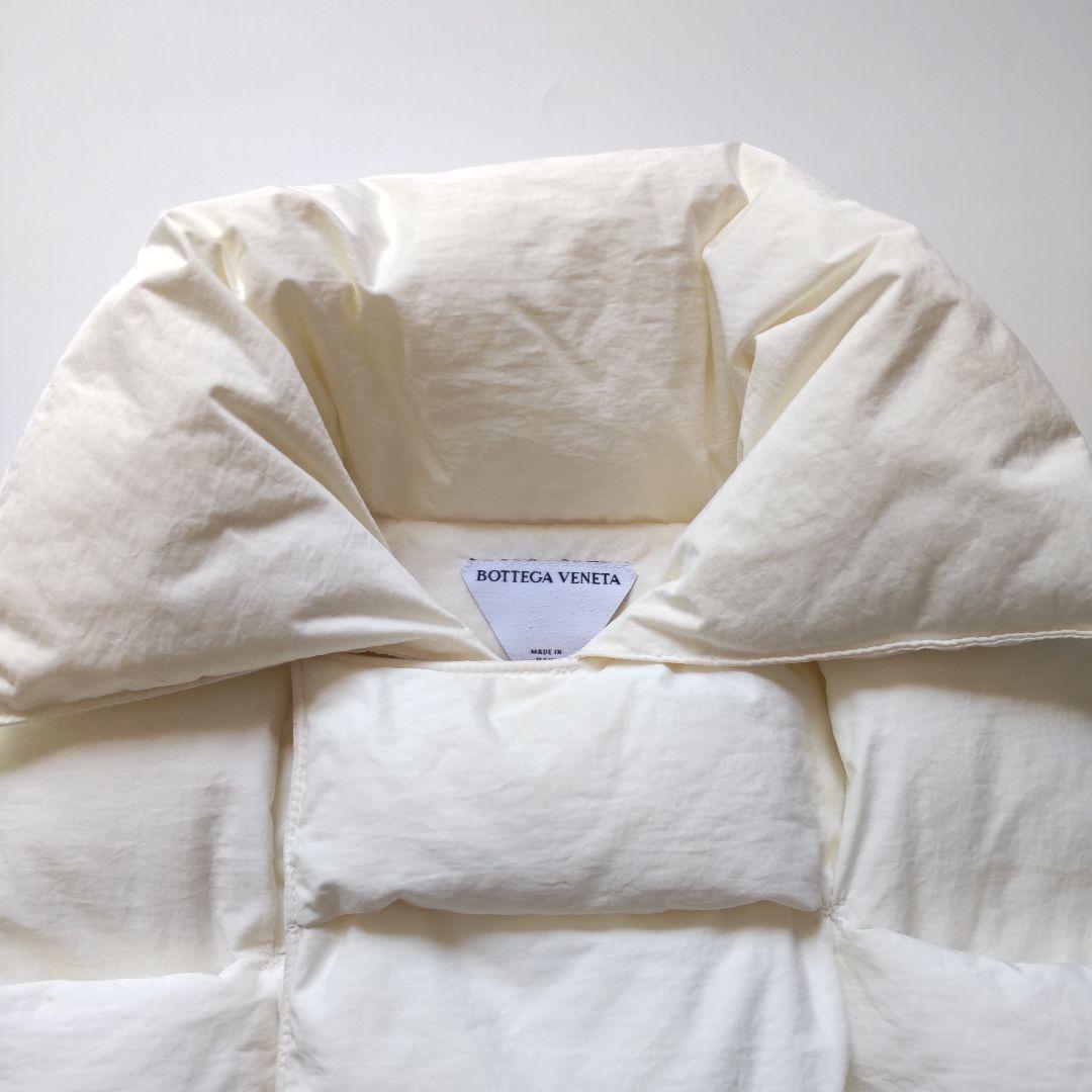 極美品 ボッテガヴェネタ イントレチャート 中綿 ナイロン ショートジレ ベスト