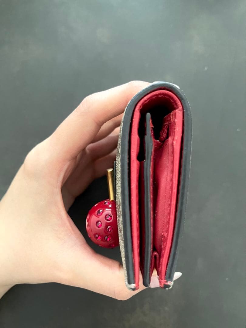 グッチ GUCCI チェリー装飾 二つ折り財布