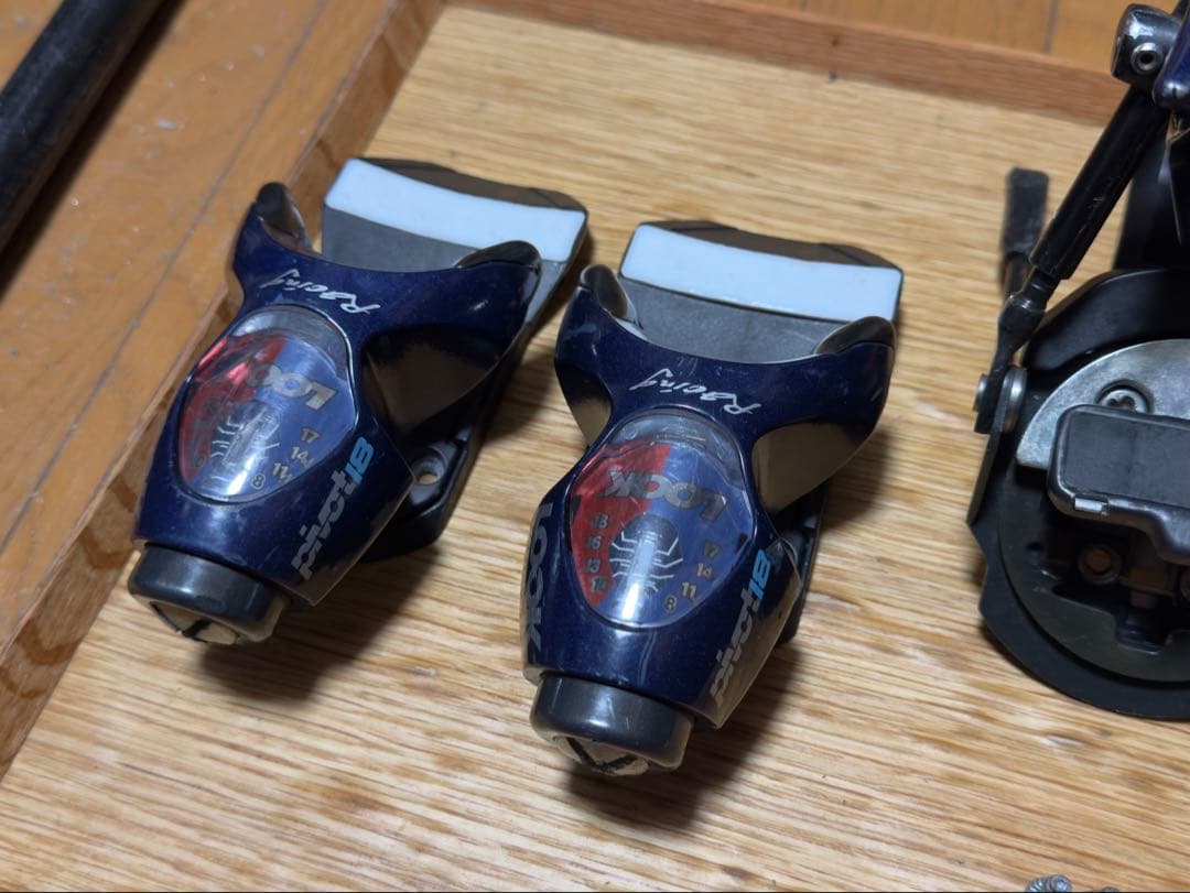 【動作確認済】 LOOK Pivot 18