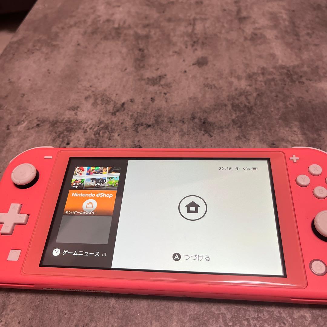 naonao　Nintendo Switch Lite コーラル 本体