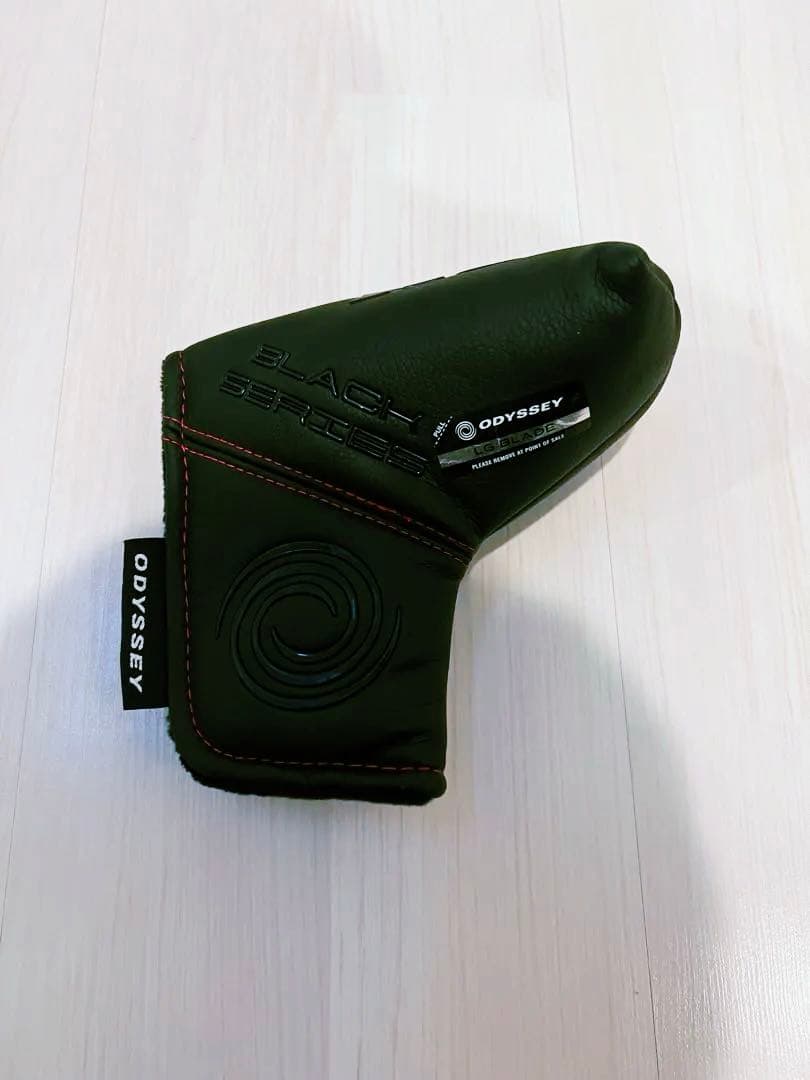 ODYSSEY ホワイトホットブラックシリーズ#9 パター 33インチ