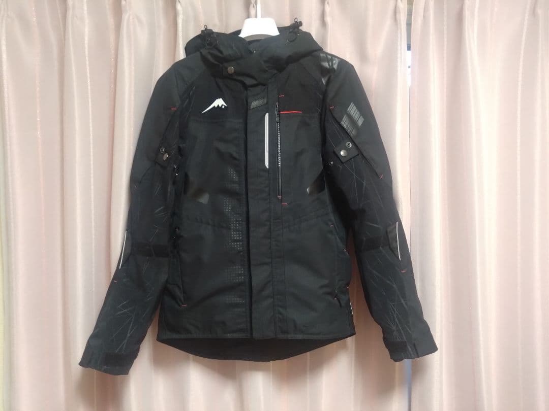 ビ*ン様 美品 クシタニ アロフトフードジャケット K-2846 KUSHITA