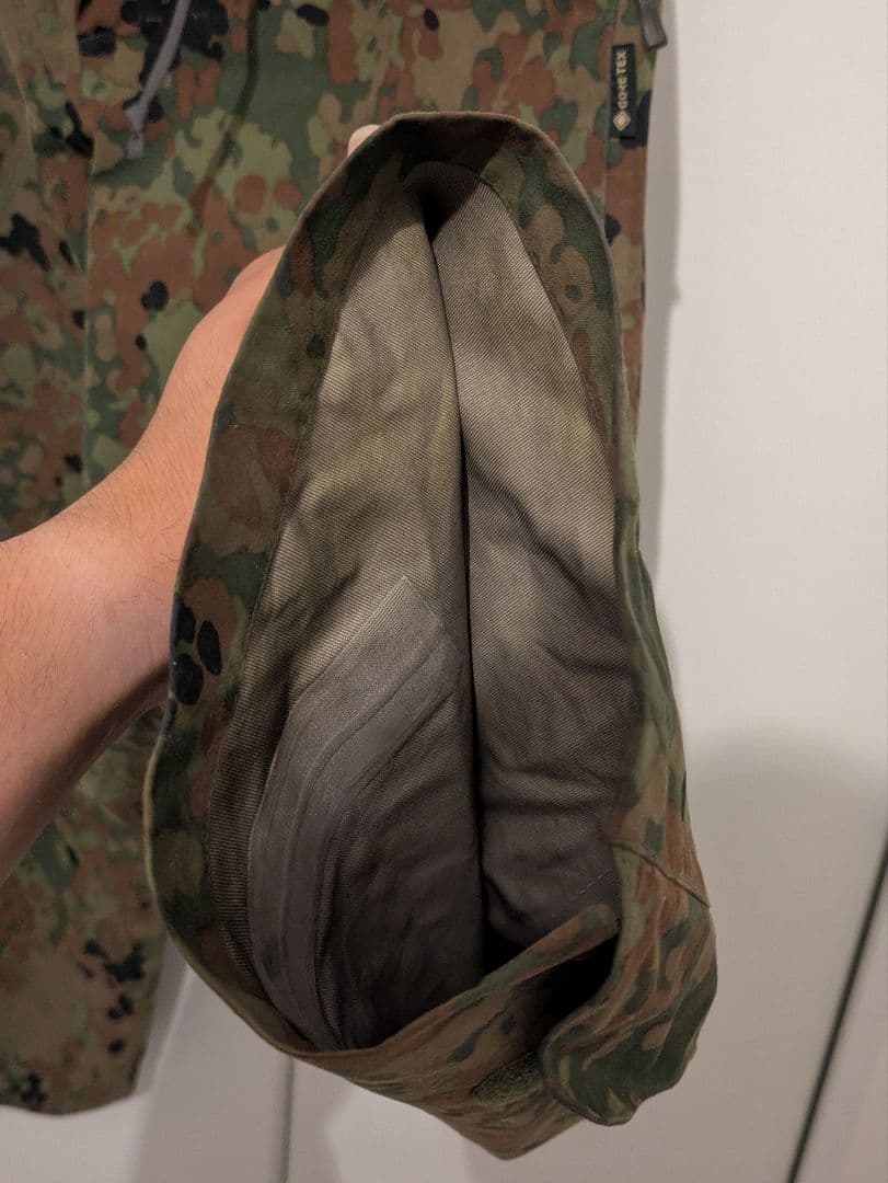 泰*】様 mont-bell　陸自迷彩 レインスーツ(上下セット)　Мサイズ