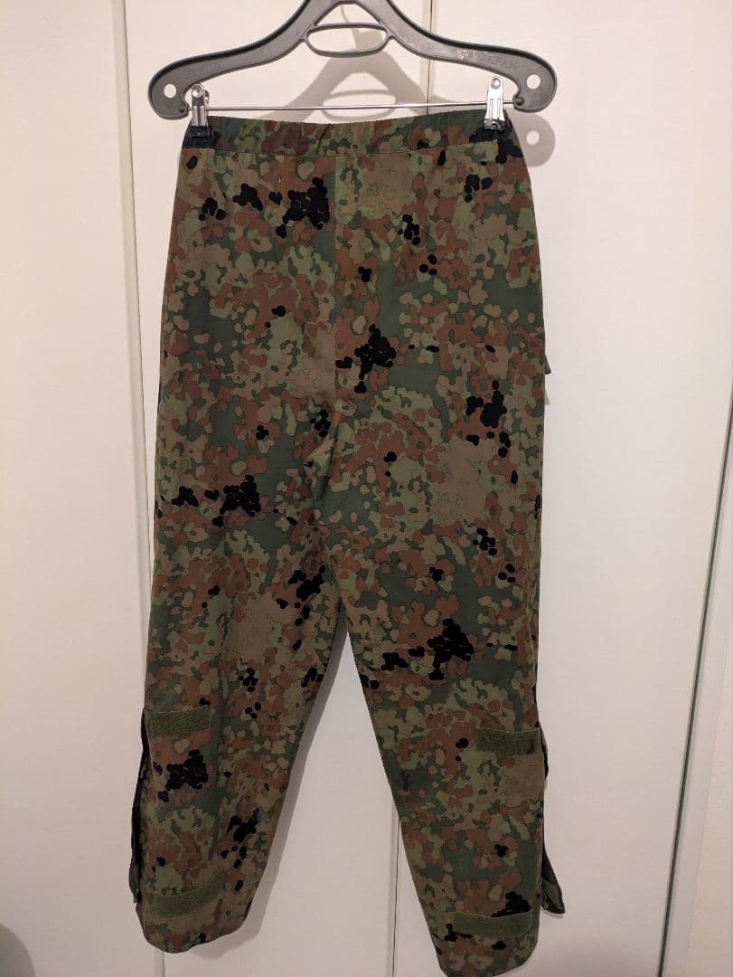 泰*】様 mont-bell　陸自迷彩 レインスーツ(上下セット)　Мサイズ