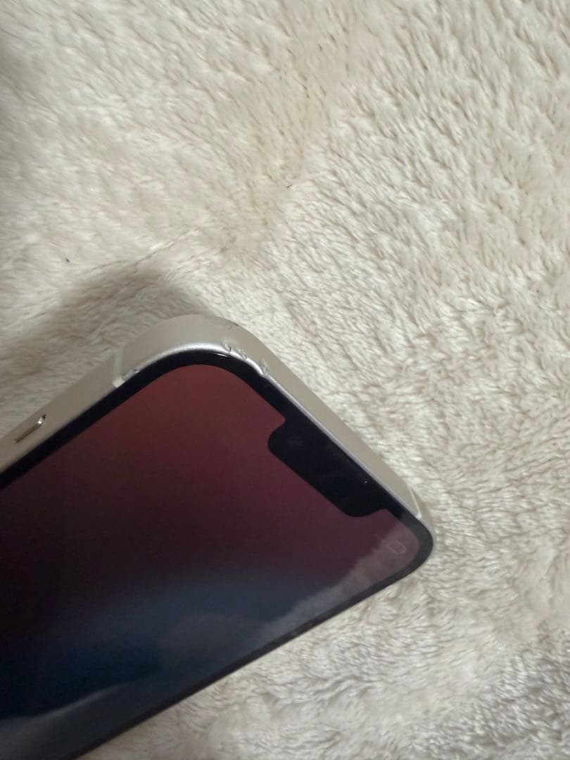 ゆ*ん様 iPhone13 128GB スターライト