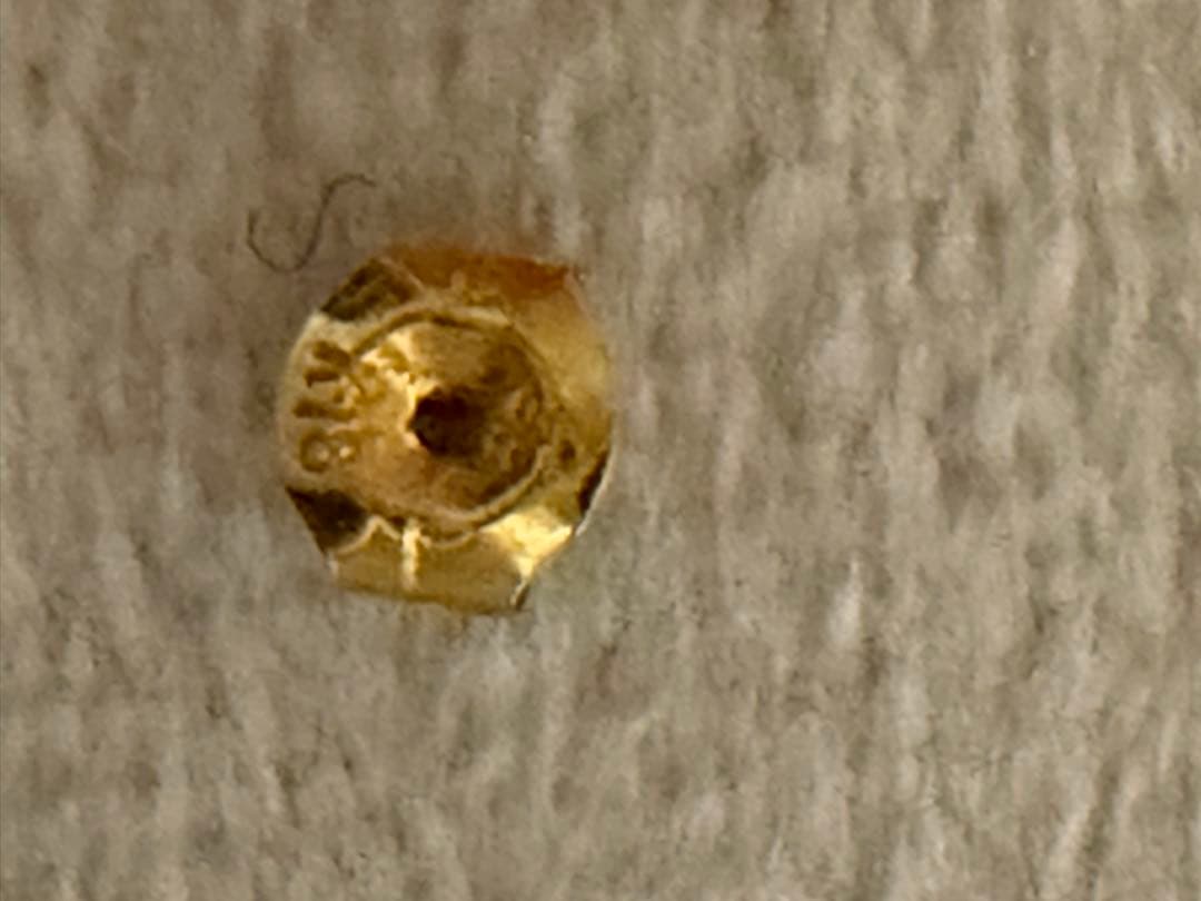 天然ルビー　K18 ハート形ピアス