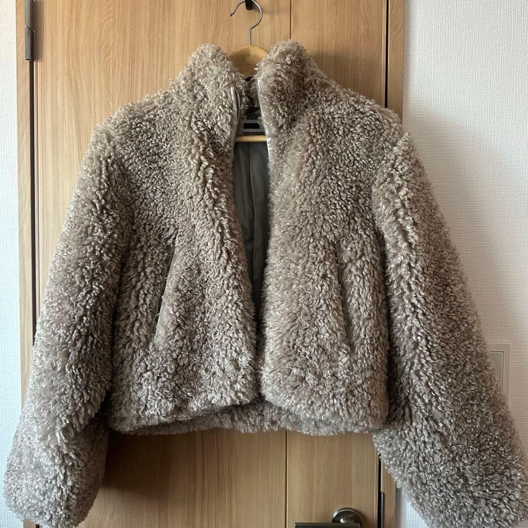 H beauty&youth フェイクファーショートブルゾン