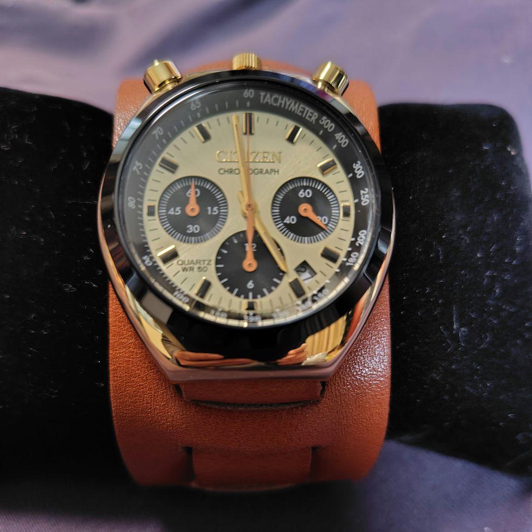 レッドモンキー腕時計　\"ハリウッドモデル\"　レア商品、美品