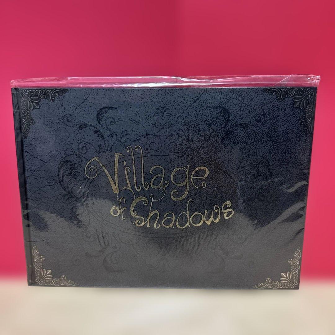 【希少品】バイオハザード　Village of Shadows 絵本