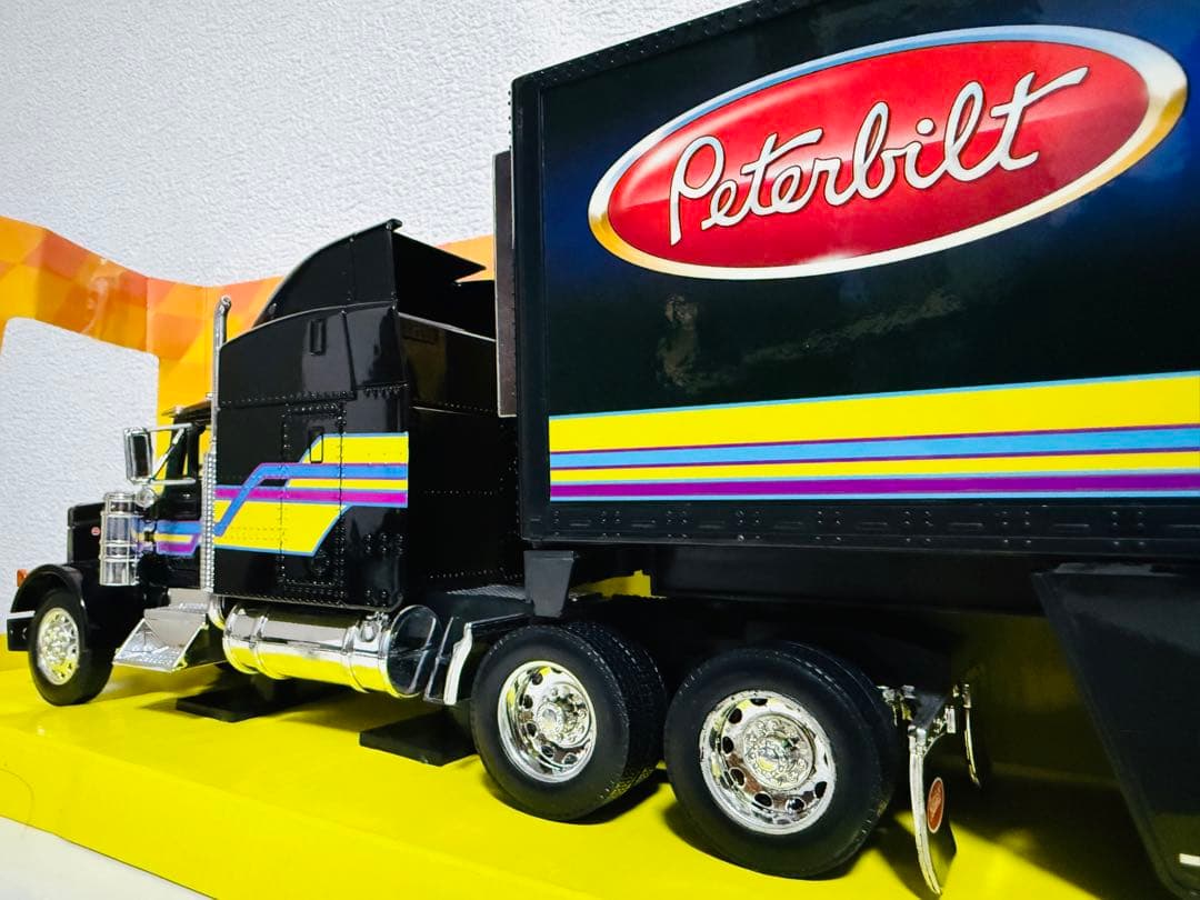 Jada/Peterbiltピータービルト コンボイ トレーラー 1/32 絶版