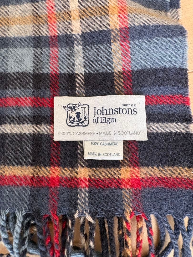 ジョンストンズ　Johnstons of Elgin 100%カシミヤマフラー