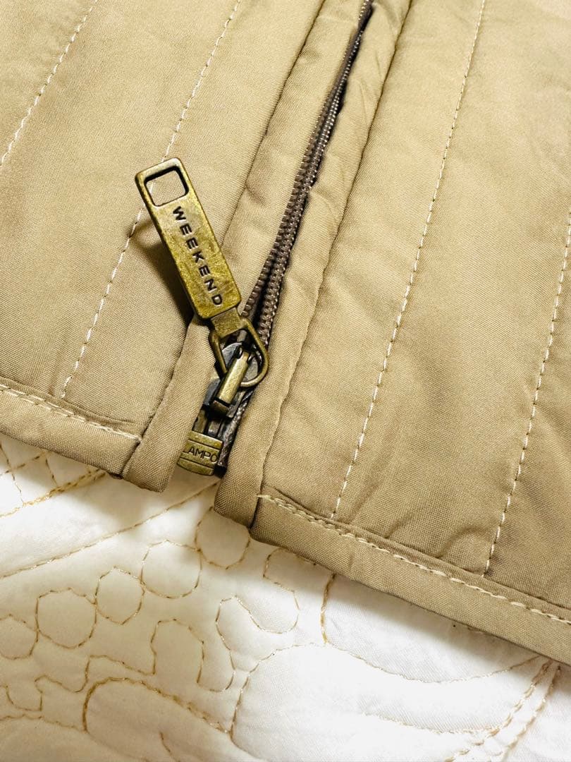 マックスマーラMaxMaraWEEKEND軽量ベストファー付ベージュキルティング