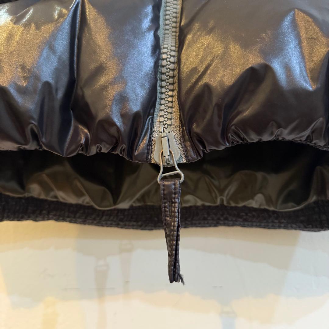 DUVETICA ブラックダウンベスト 48