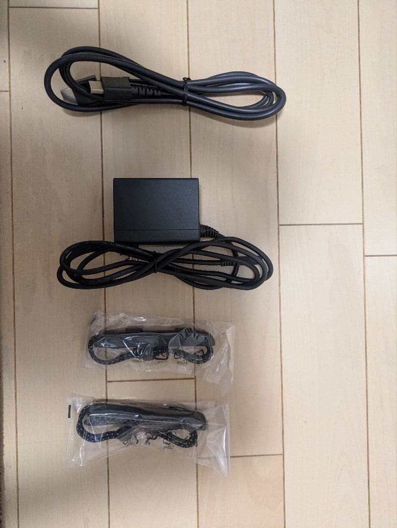 Nintendo Switch Lite 赤　(マリオレッド) 値下げ交渉可能！