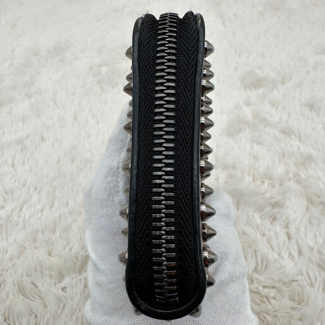 ✨美品✨ルブダン　長財布　スタッズ　パネトーネ　ラウンドジップ　レザー　黒