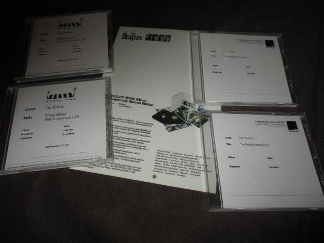 Beatles White Album (RARE!!30/50周年記念盤!!)