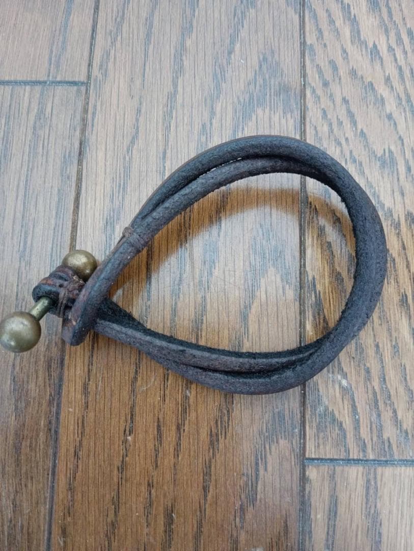 ユッタニューマン　バーベル　アンクレット