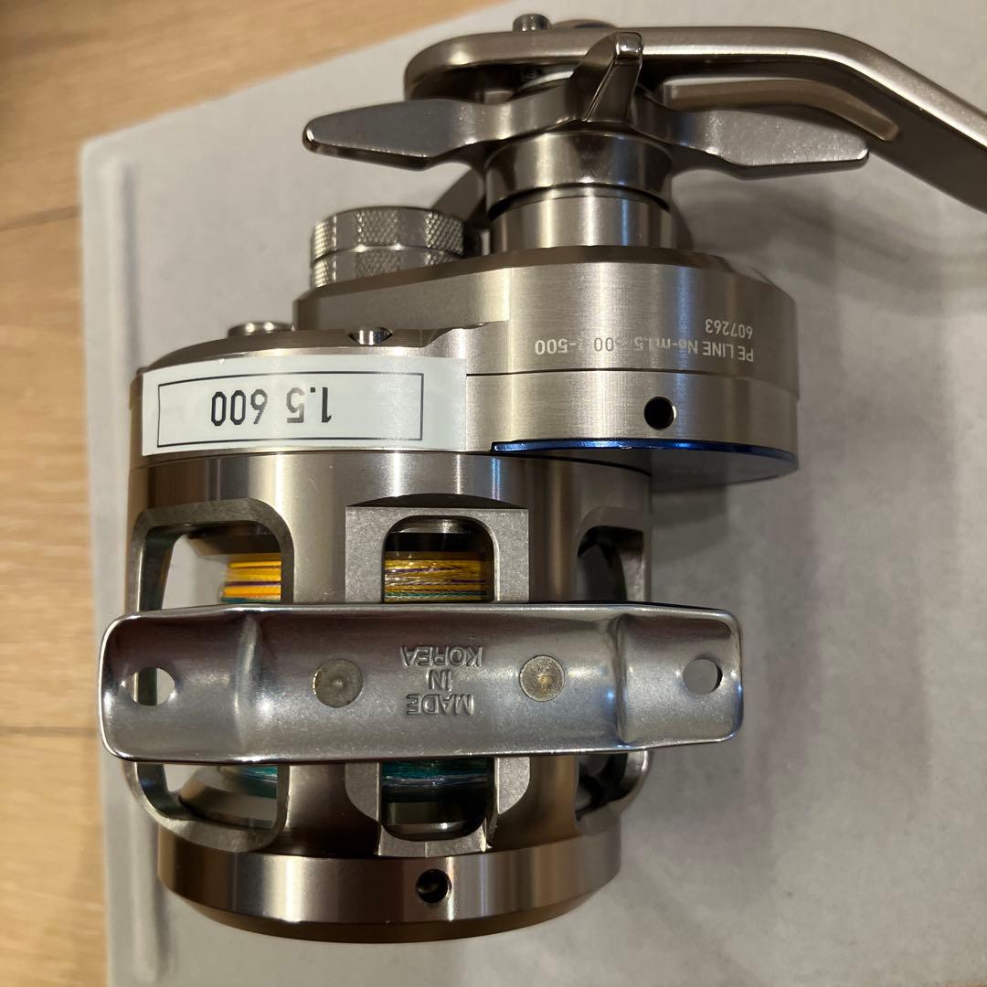 ダイワ　ソルティガ15HーSJ ベイトリール 中古