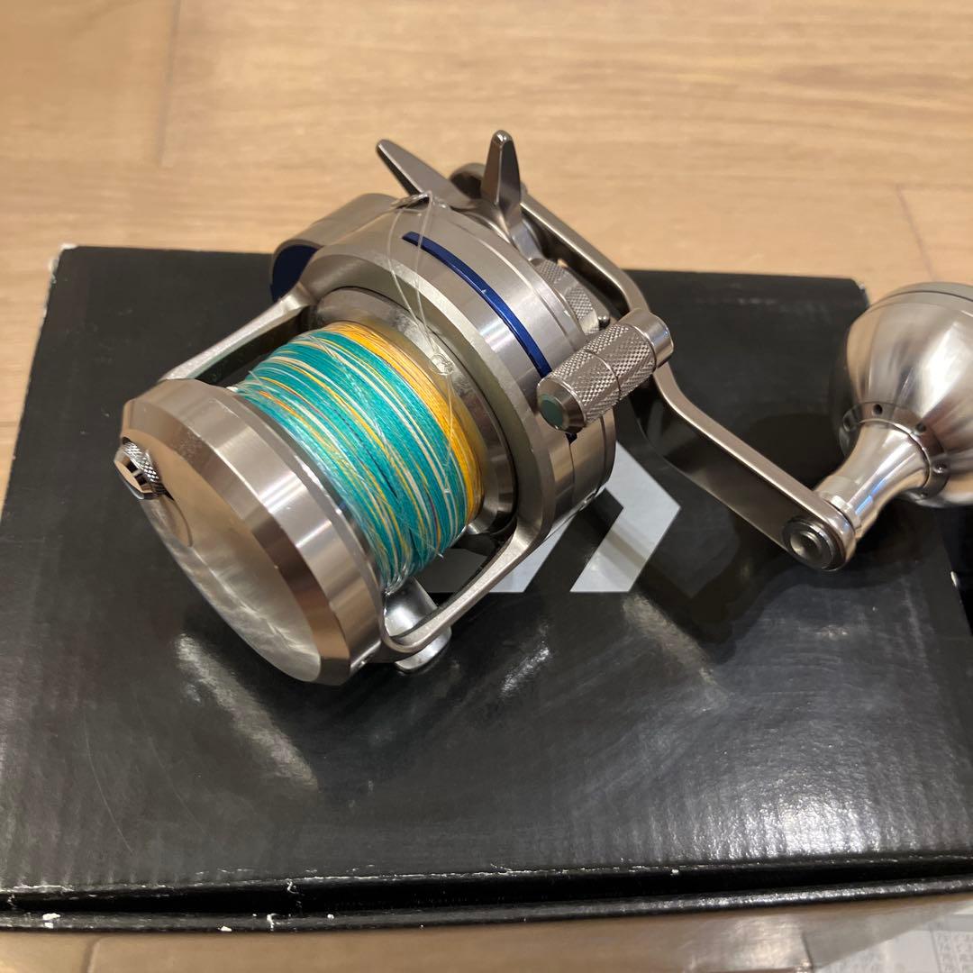 ダイワ　ソルティガ15HーSJ ベイトリール 中古