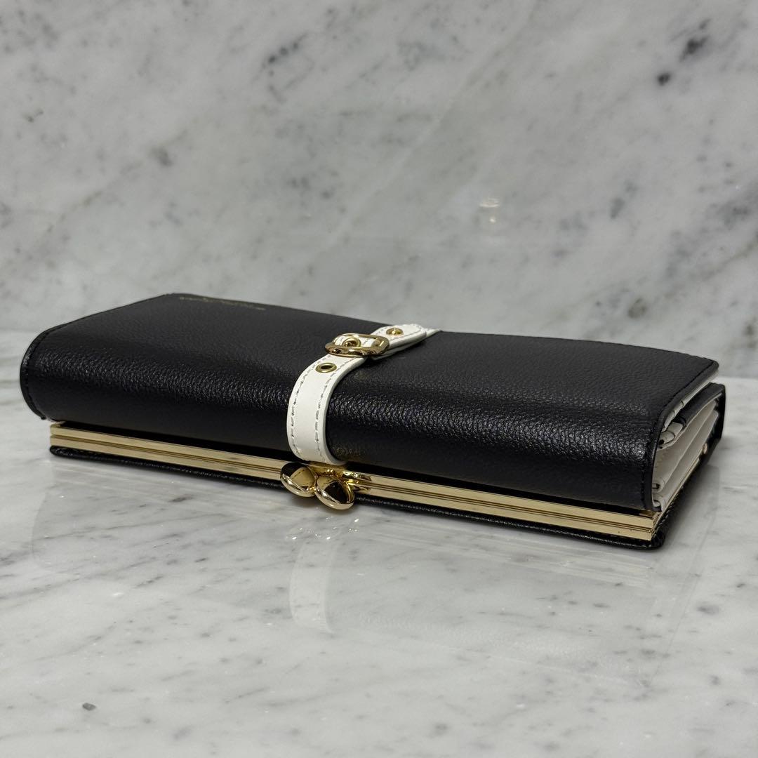 新品 未使用 フロントベルト 長財布 Samantha Thavasa サマンサ