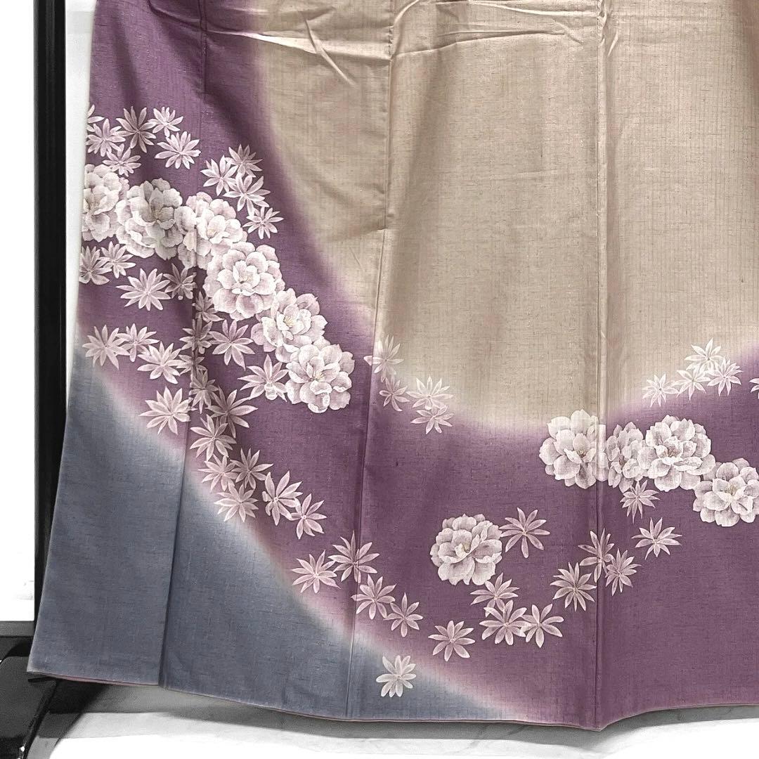訪問着　紬　花模様　縦縞　銀通し　グラデーション　着物　103 d