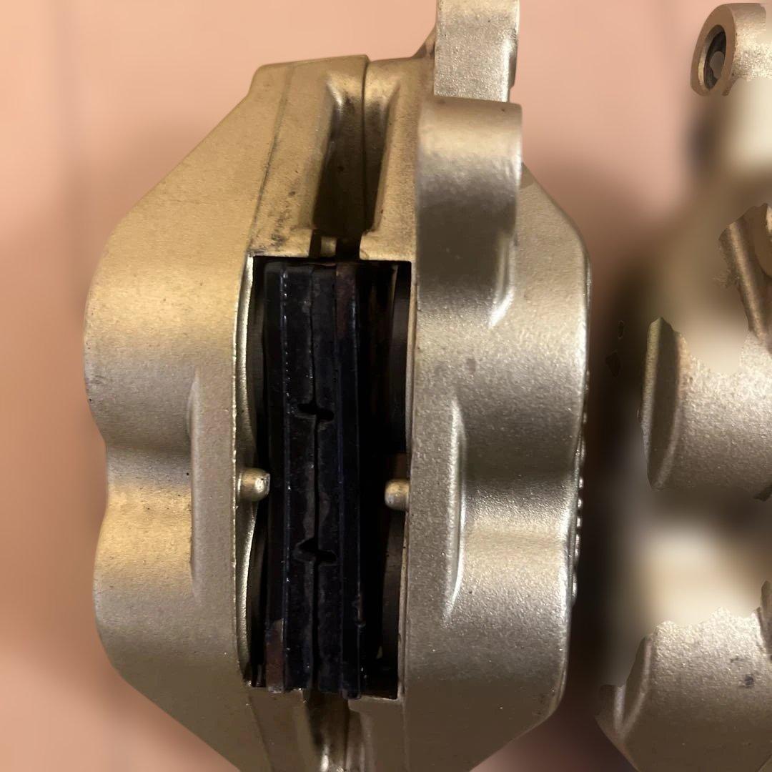 ゼファー750 brembo ブレンボ　ブレーキキャリパー ゴールド