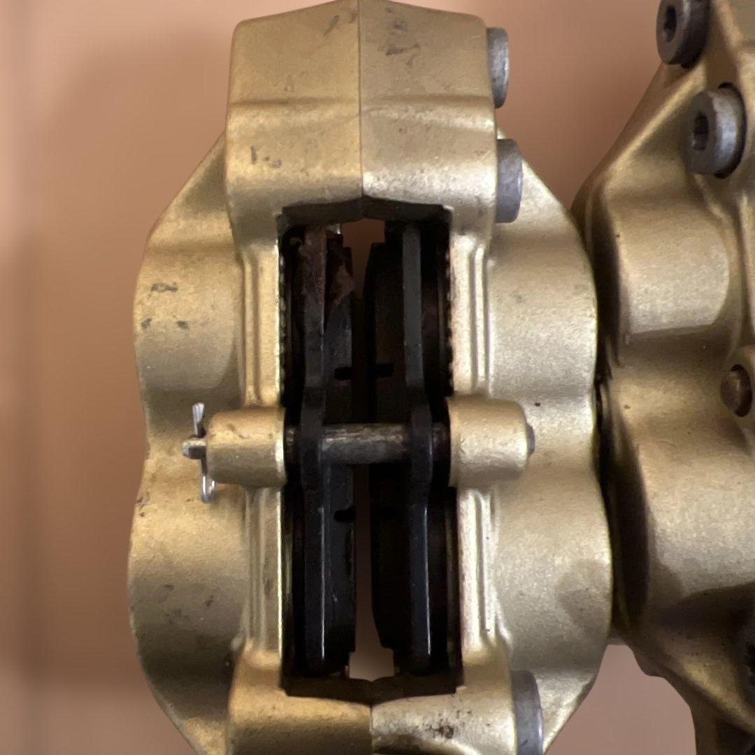 ゼファー750 brembo ブレンボ　ブレーキキャリパー ゴールド